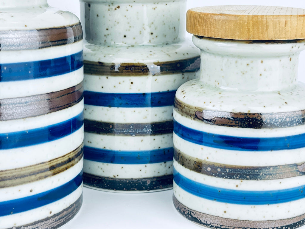 Product image for 'vintage striped grey speckle stoneware countertop canister set set of four 4 made in japan' (view 250801)
