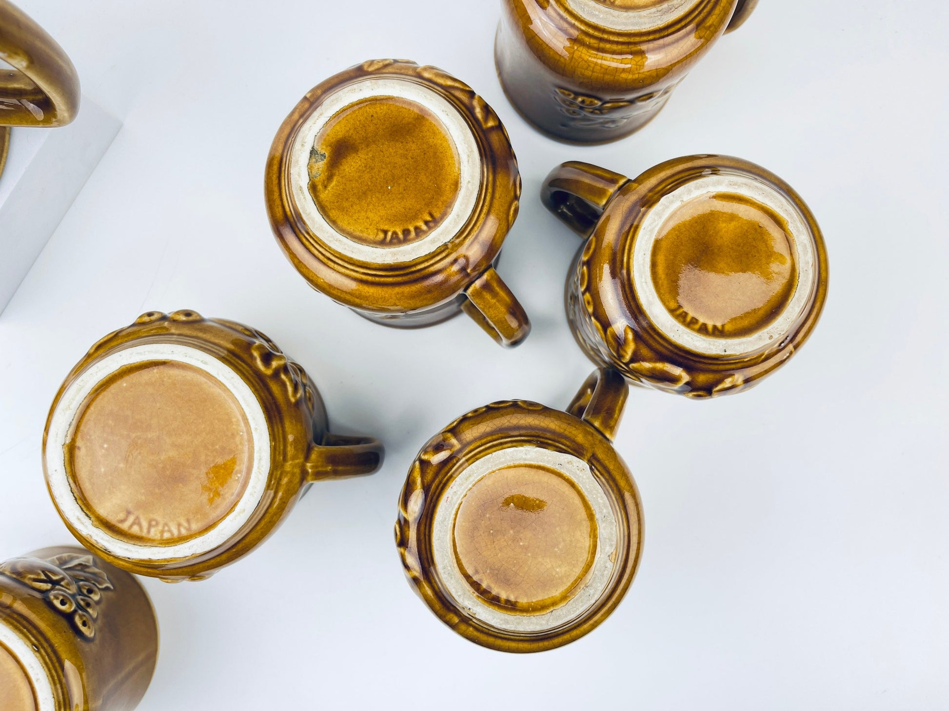 Product image for 'vintage brown ceramic fruit pattern tea set tea kettle cream sugar tea cups made in japan' (view 43bf0e)