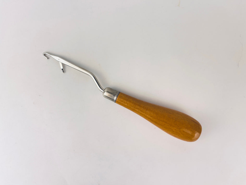 Product image for 'vintage rug yarn latch tool wood handle' (view c51ecf)