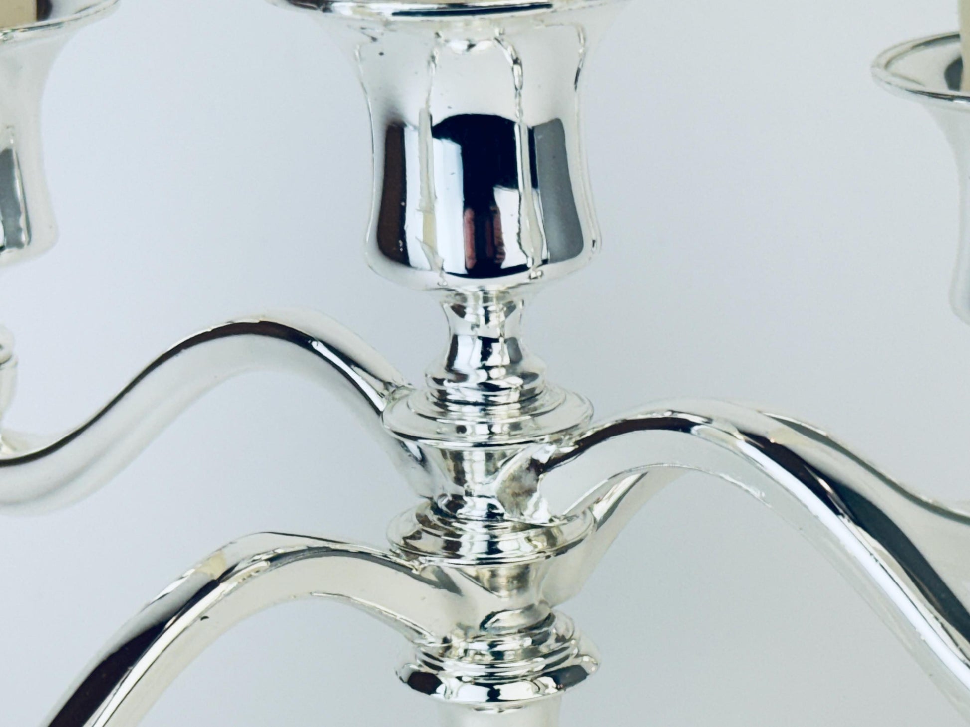 Product image for 'vintage ornate silver plated candelabra candlestick holder green felt bottom made in england' (view b0c69e)