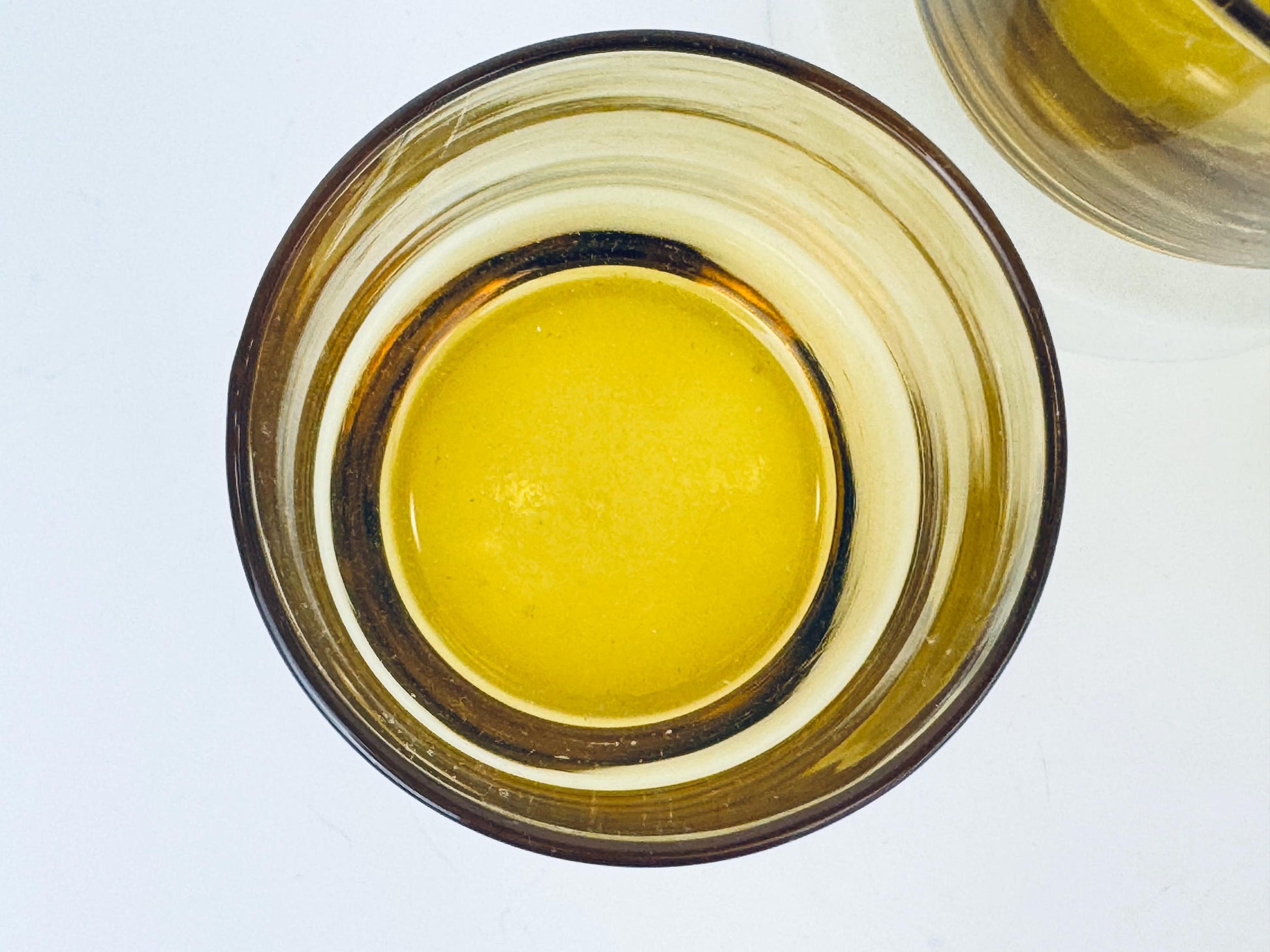 Product image for 'vintage anchor hocking amber lowball glasses set of three 3' (view 089733)