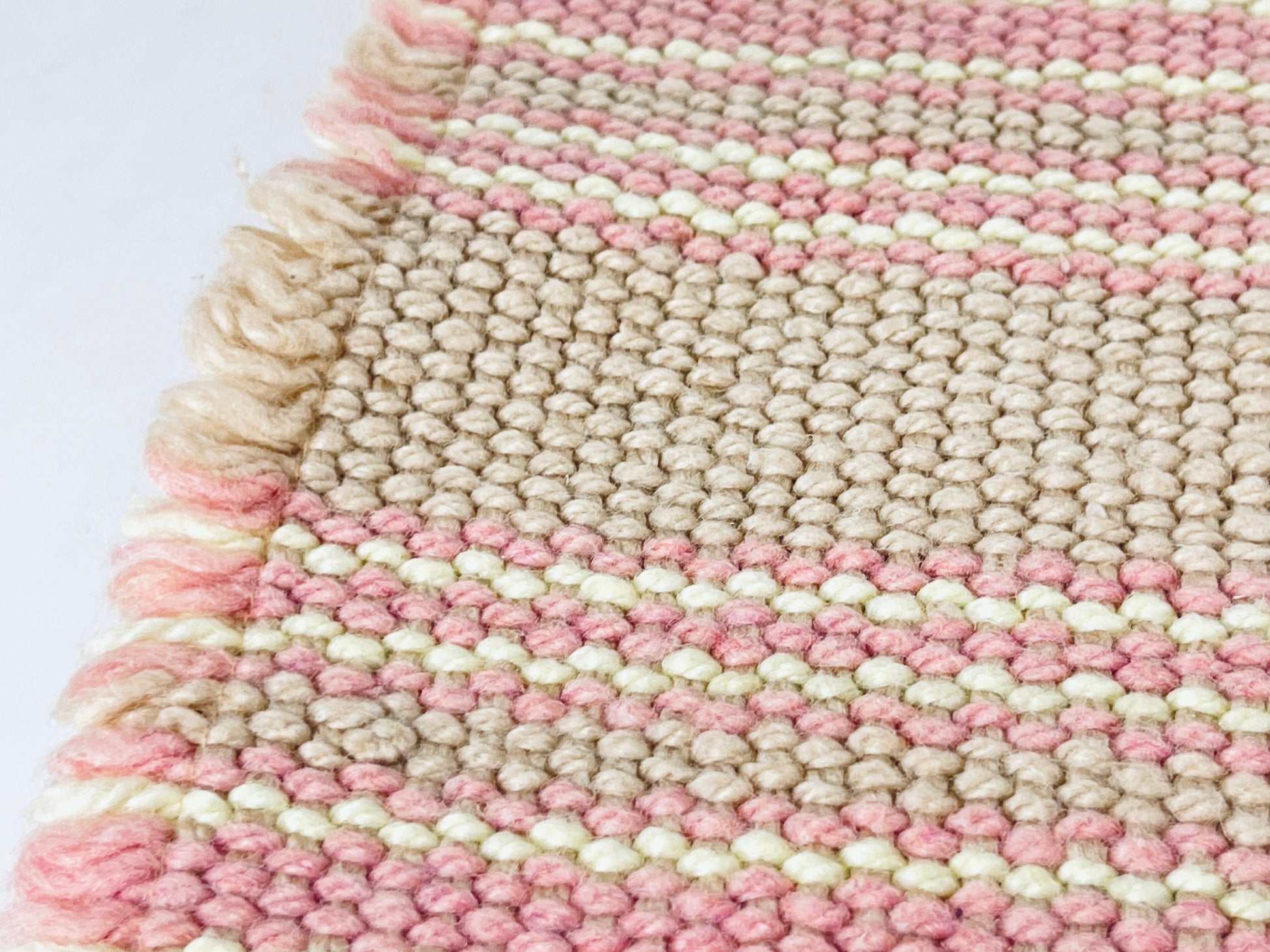Product image for 'vintage pink beige stripped fringe style place mats set of five 5' (view ca876e)