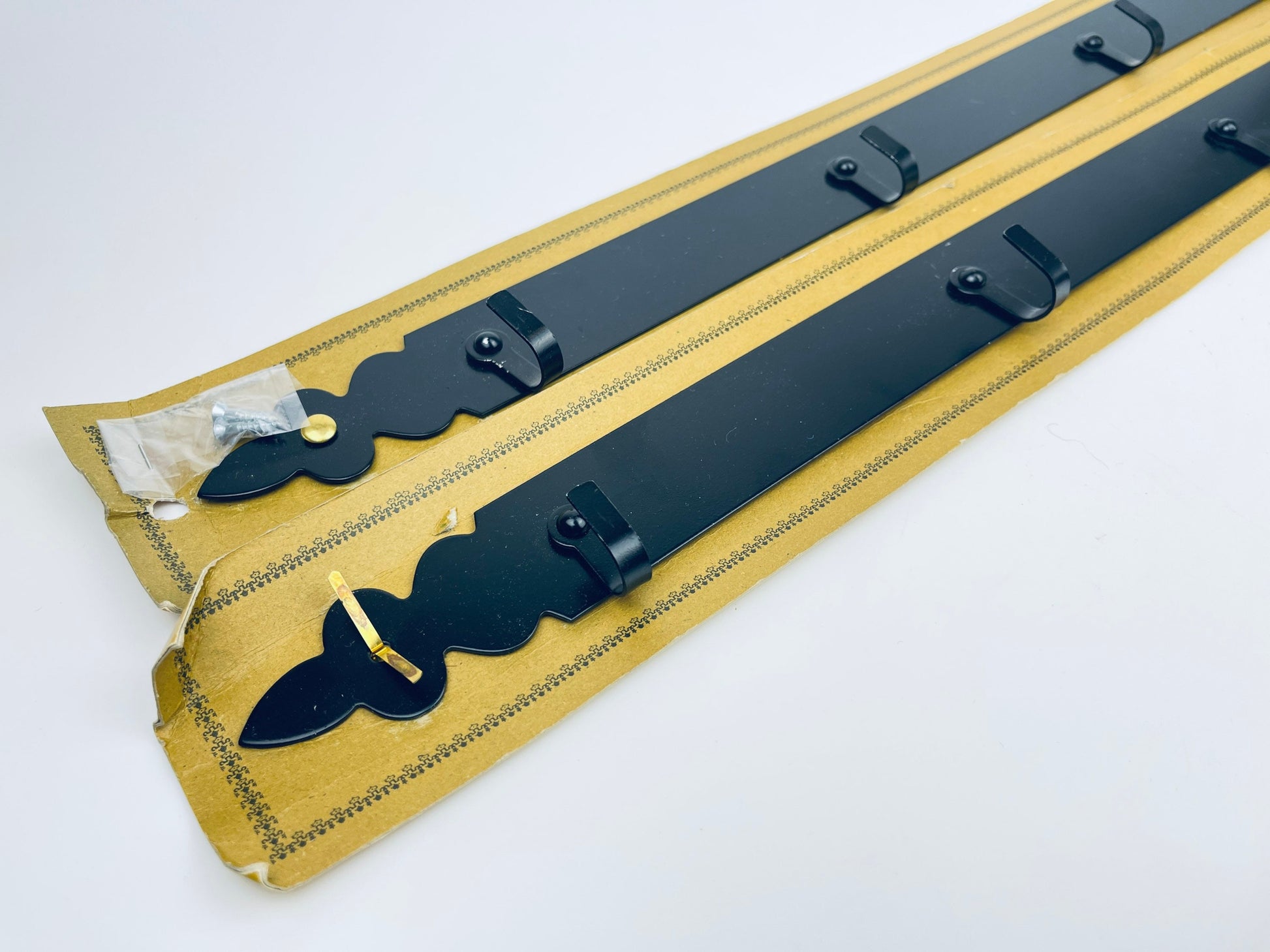 Product image for 'vintage black metal mugs rack wall organizer kitchen storage made in japan new old stock nos' (view fe735b)