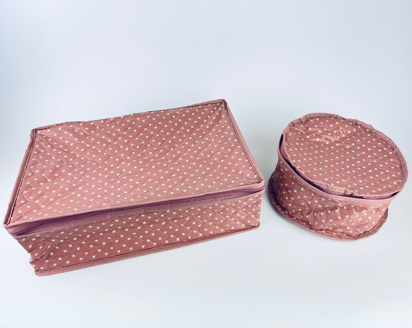Product image for 'vintage purple beige collapsible quilted plastic china storage bags made in taiwan set of two 2' (view 0925ca)