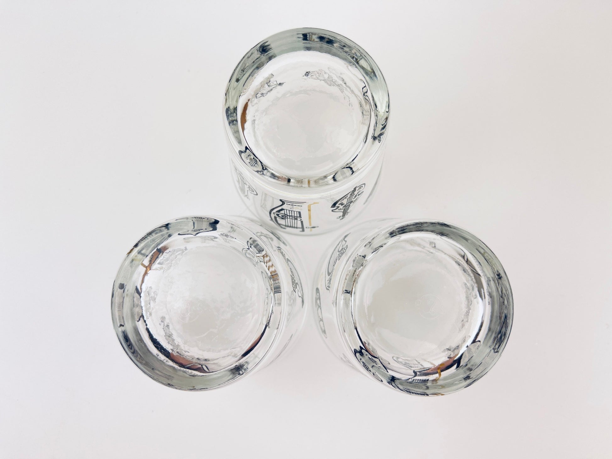 Product image for 'vintage musical instruments low ball drinking glasses set of three 3 musician gift vintage barware libbey glassware' (view 8ea243)