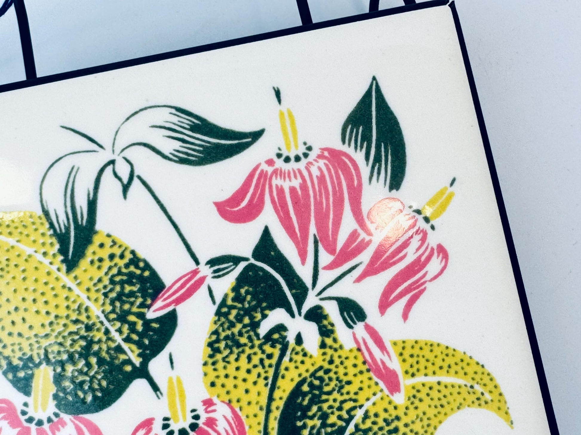 Product image for 'vintage 1960s electra tile floral ceramic trivet mid century modern hot plate with original box' (view fe7e59)