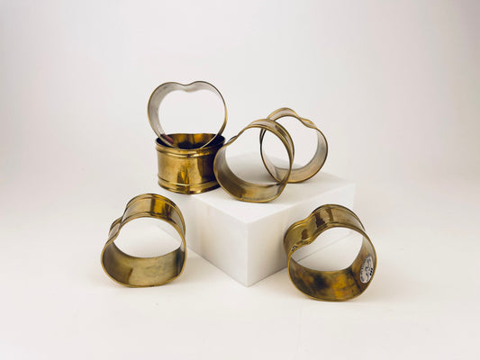 Product image for 'vintage brass heart shaped napkin ring holders set of six 6 attractive aged patina' (view 312191)