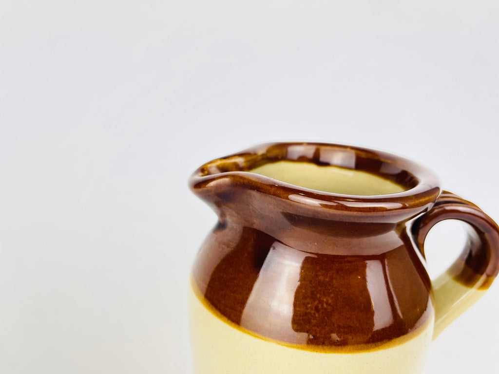 Product image for 'vintage pearsons of chesterfield vase pitcher made in england glazed ceramic' (view bda7ae)