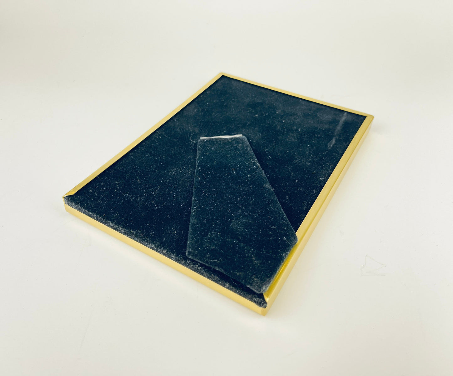 Product image for 'vintage brass black pleather picture frame 5 x 7' (view 6ff6a5)