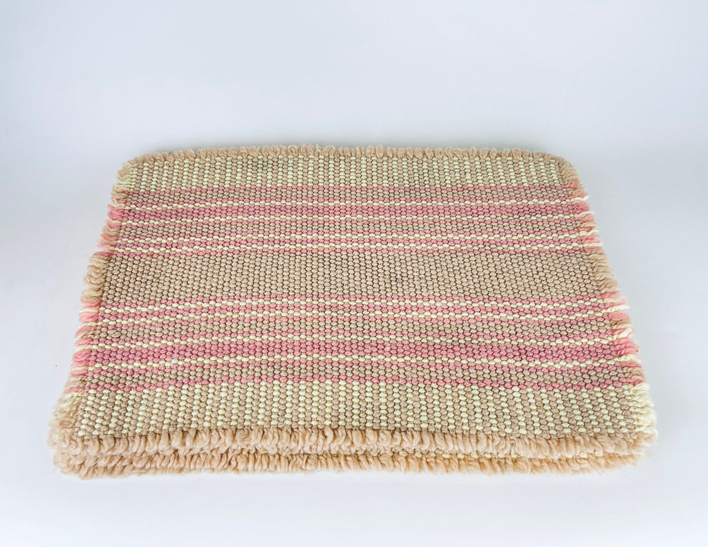 Product image for 'vintage pink beige stripped fringe style place mats set of five 5' (view b20ef0)