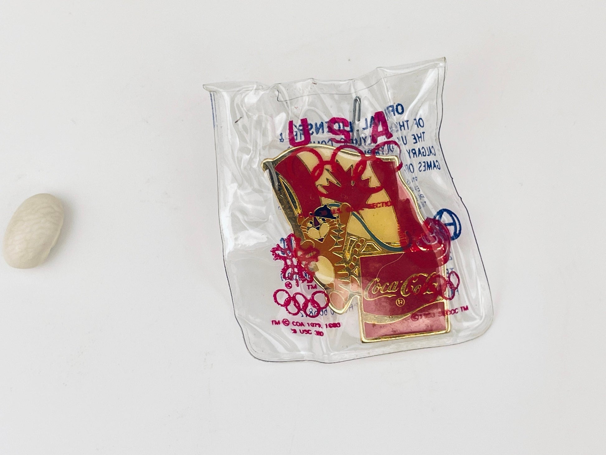 Product image for 'vintage calgary 1988 olympics coca cola pin usa issued made in taiwan new old stock nos pins sold separately' (view 1c9479)