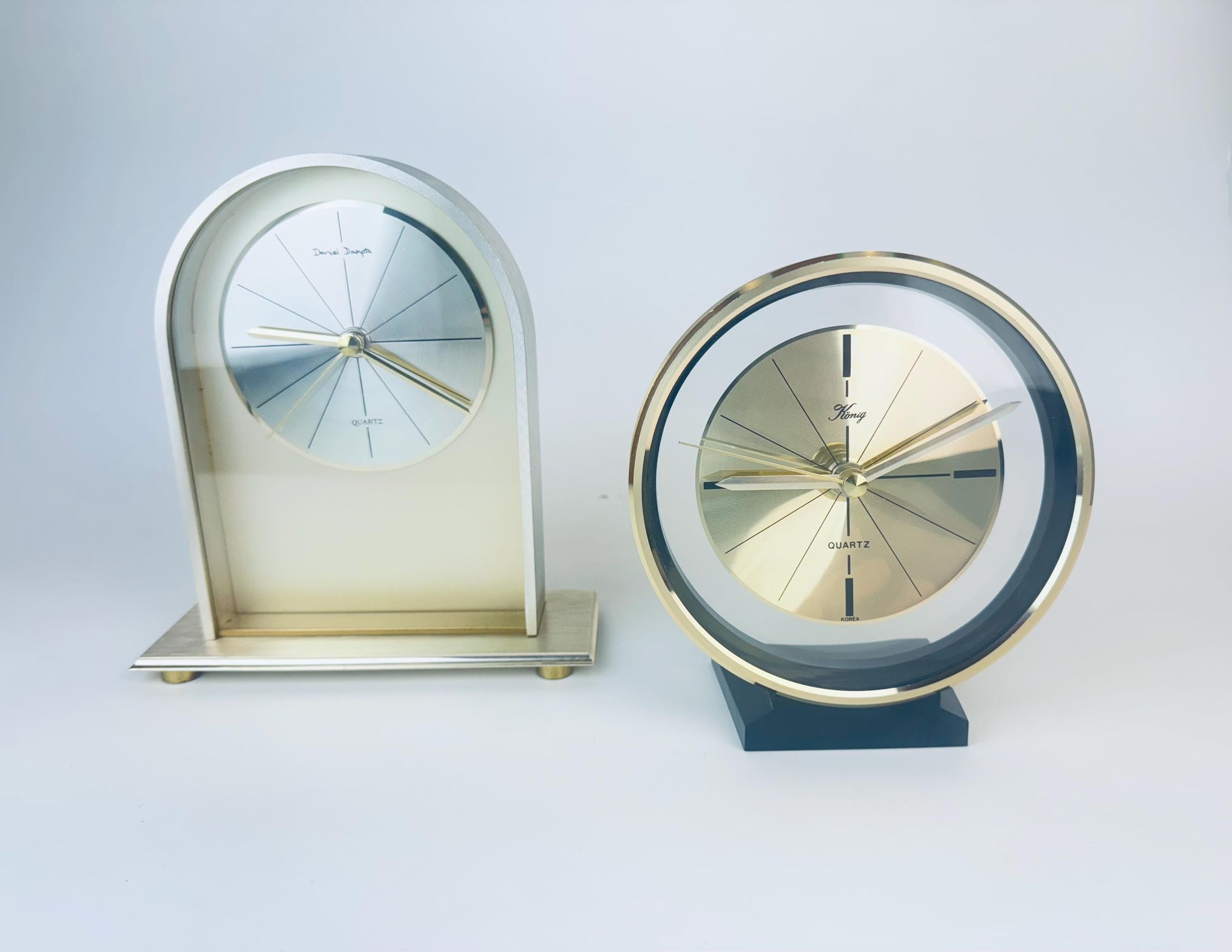 Product image for 'vintage daniel dakota konig quartz tabletop clocks sold separately' (view 81c7e3)