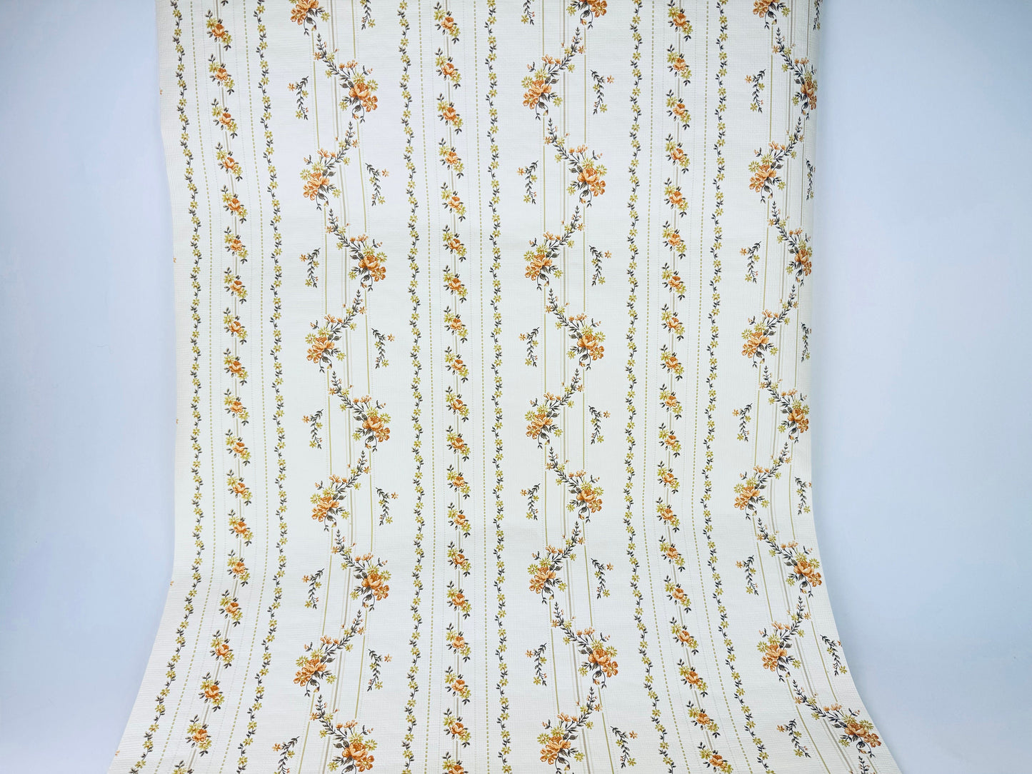 Product image for 'vintage floral print wallpaper roll craft upcycle paper material' (view 38ee5a)