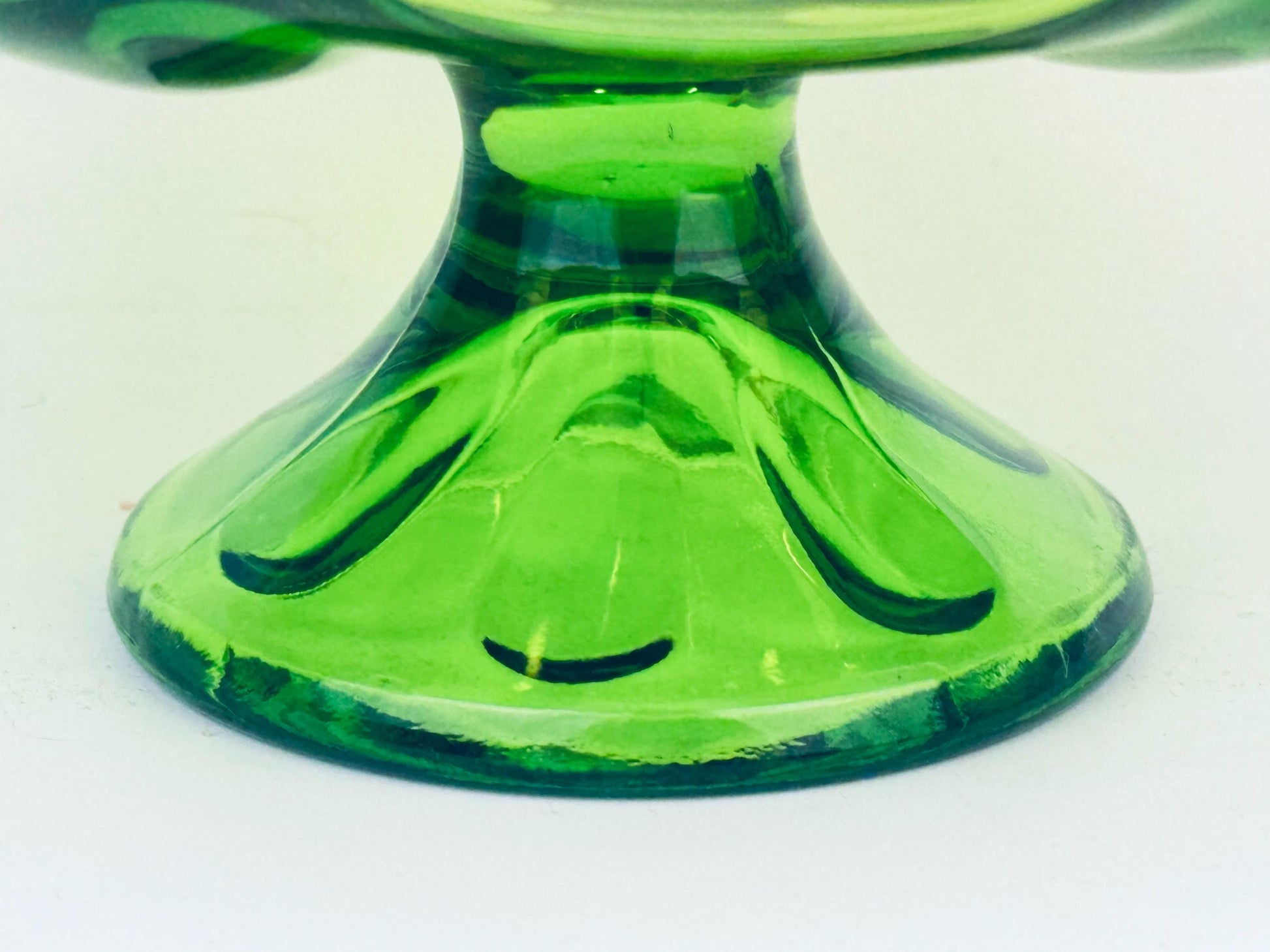 Product image for 'vintage viking epic glass green six petal crimped compote mid century modern art glass bowl' (view 89bec5)