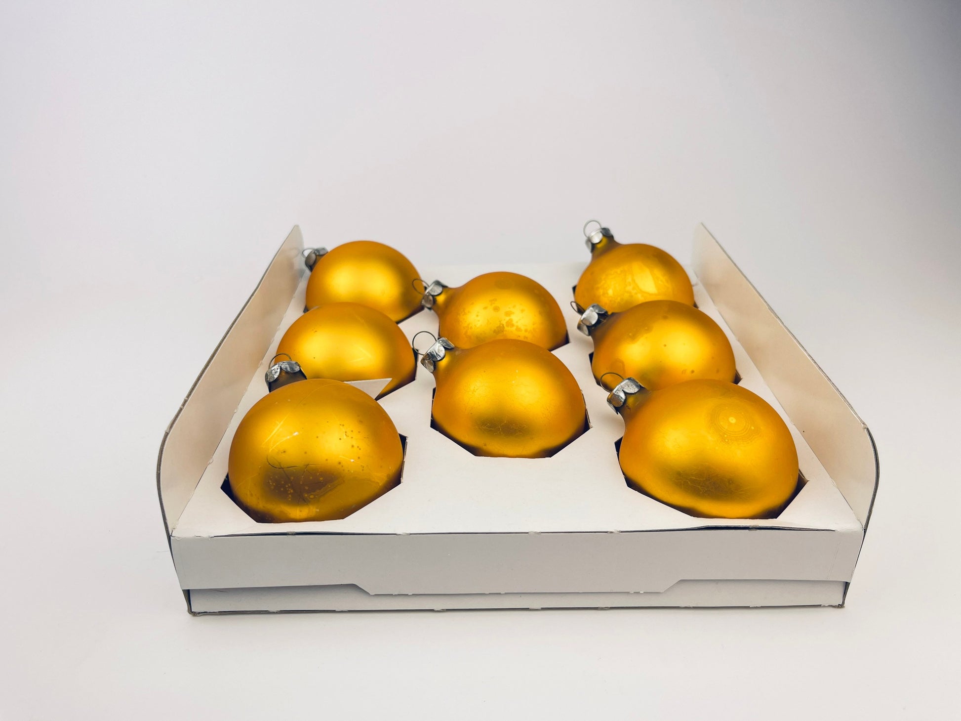 Product image for 'vintage gold glass christmas tree ornaments set of eight 8 american made by holly ornaments rustic aged' (view 78cb02)