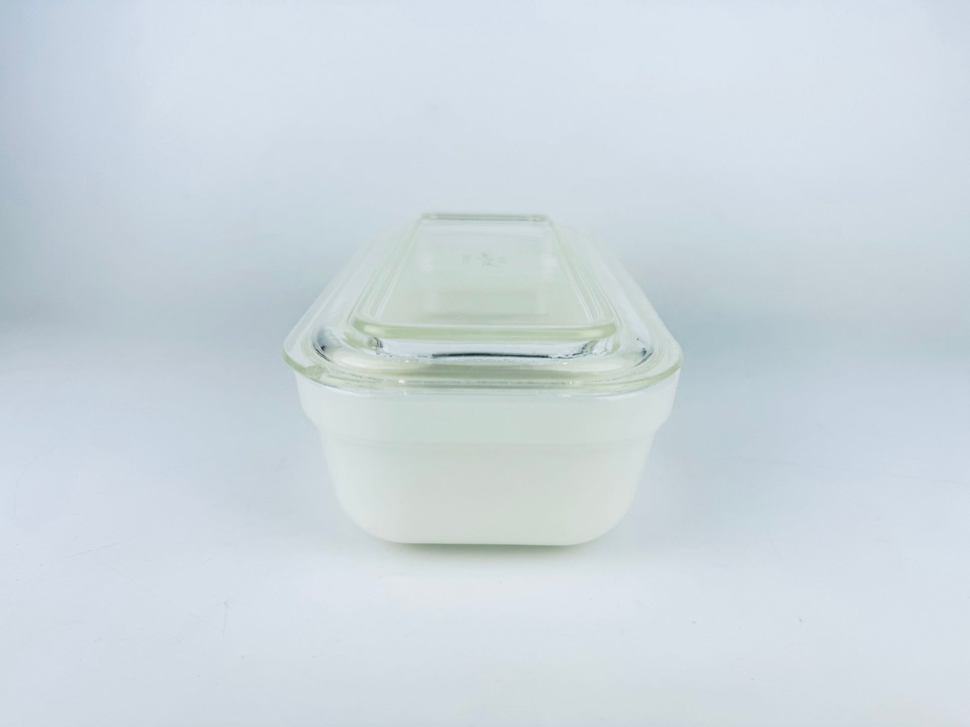 Product image for 'vintage fire king white milk glass refrigerator dish lid made in usa' (view c40ba6)