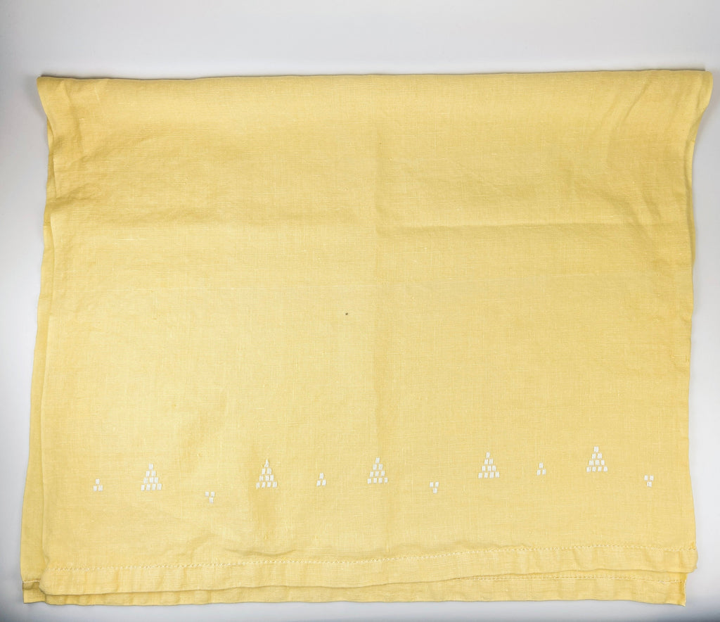 Product image for 'vintage oversized linen tea towel embroidered white geometric pattern 24 x 38' (view aed40d)