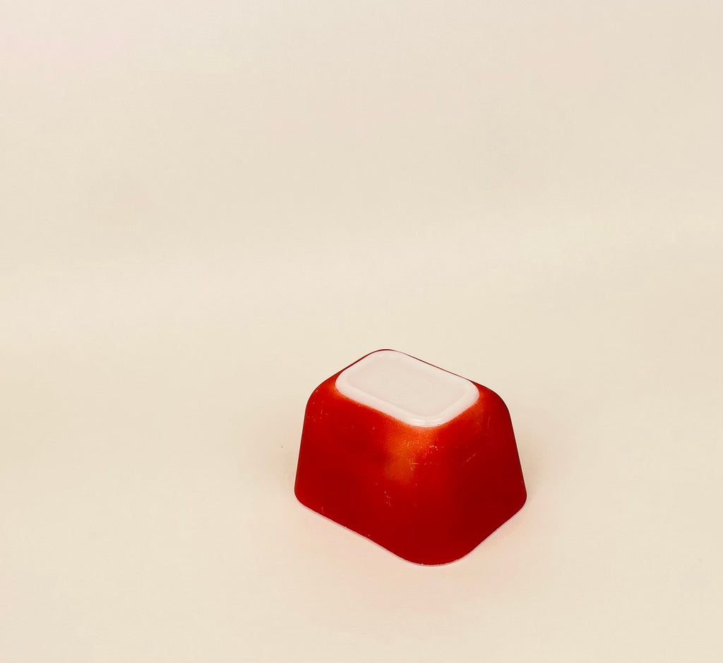 Product image for 'vintage small pyrex refrigerator fridgie dish primary red 501' (view 406ed1)