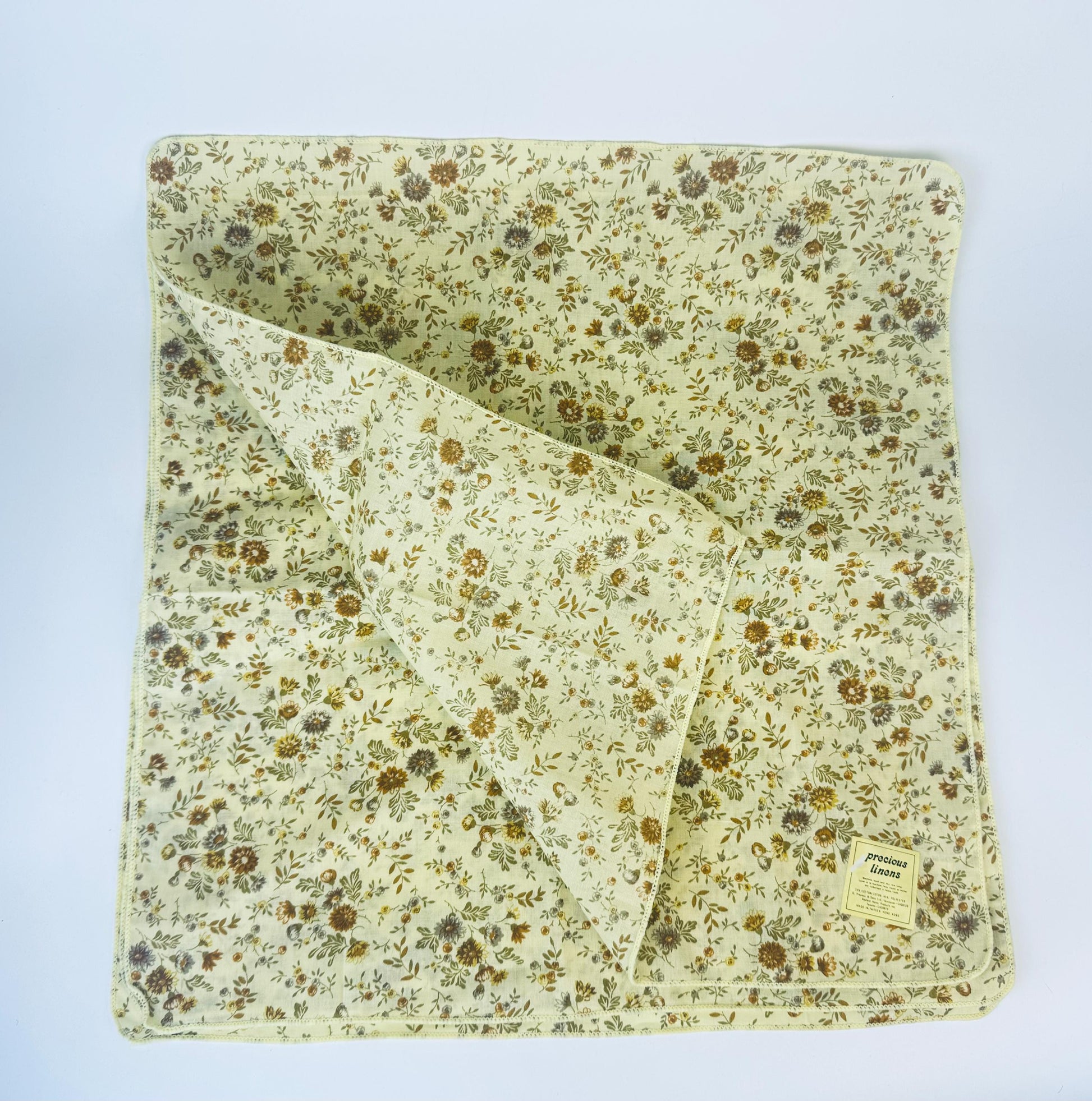 Product image for 'vintage pale yellow floral fabric napkins set of four 4 new old stock nos made in hong kong' (view 9cb083)
