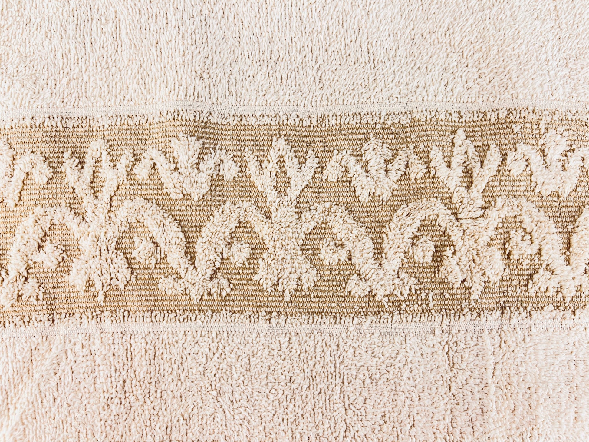 Product image for 'vintage sears matchmate beige fringe hand towel made in usa' (view ff9e28)