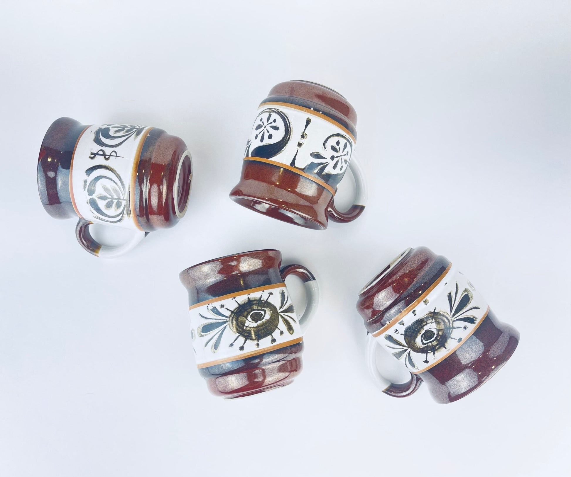 Product image for 'vintage atomic eye ceramic mugs set of four 4 made in japan' (view c66139)