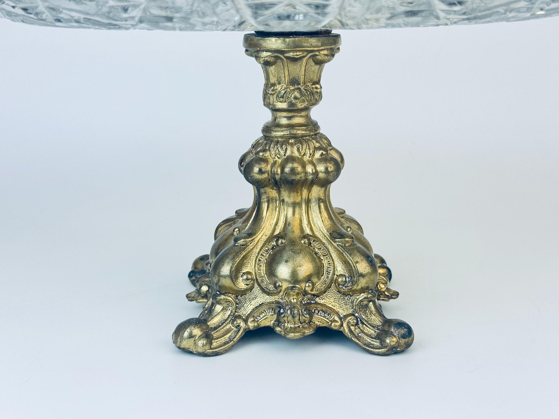 Product image for 'vintage ornate cut crystal cast brass pedestal platter attractive aged metal patina' (view 702271)
