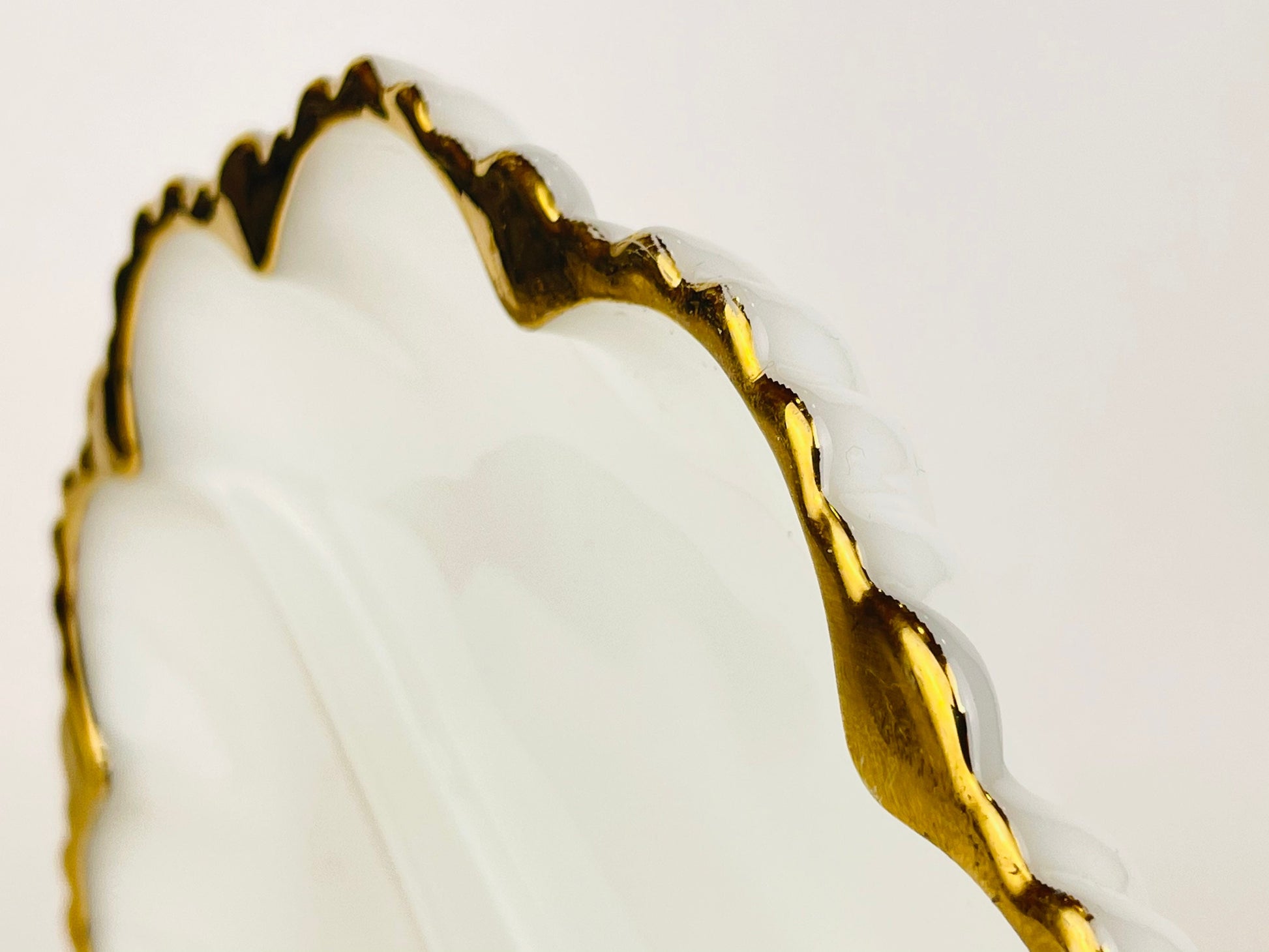 Product image for 'vintage anchor hocking milk glass divided serving dish gold rimmed edge' (view ecc127)