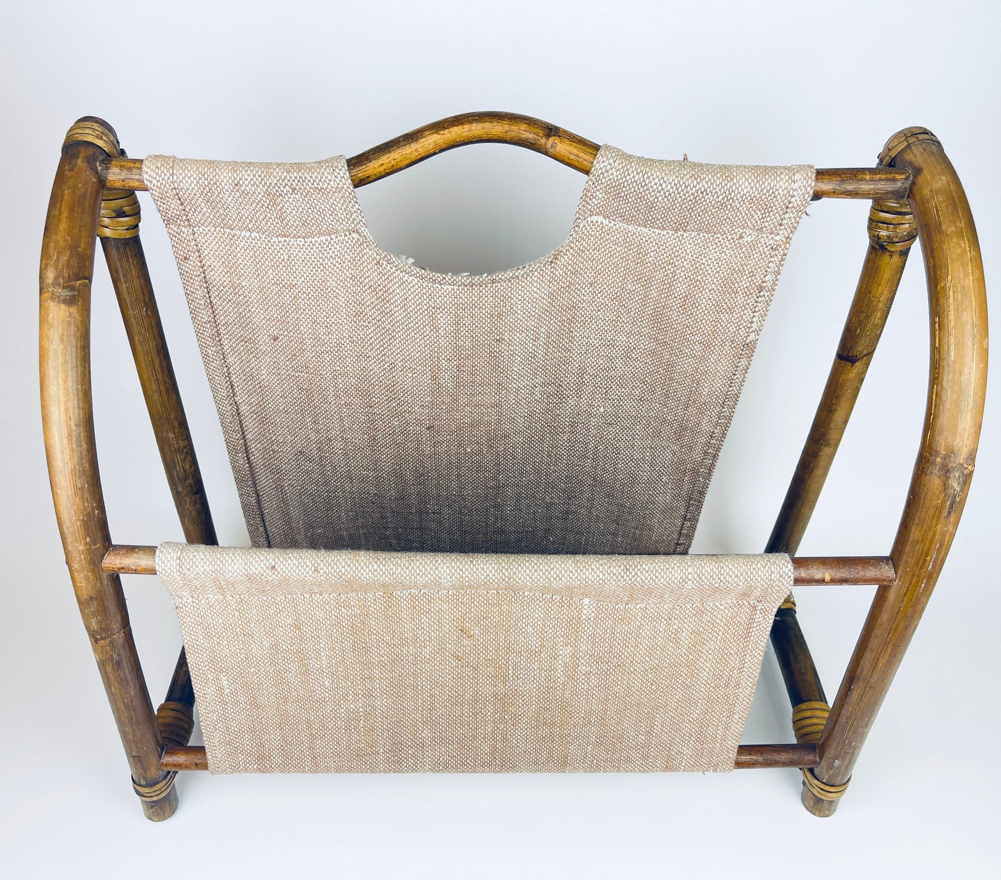 Product image for 'vintage bamboo wicker rattan magazine storage sling beige brown coloured cloth' (view 460120)