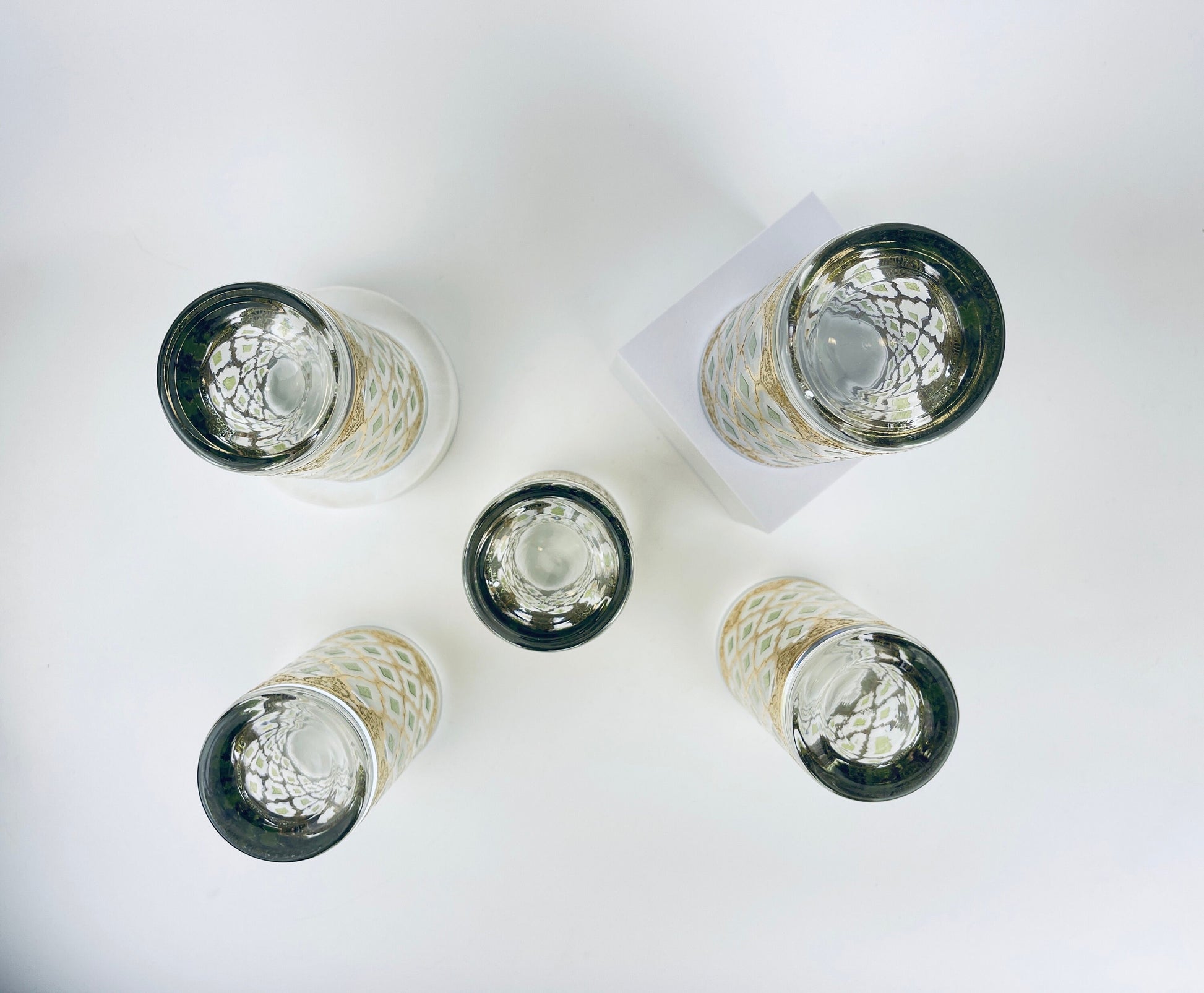 Product image for 'vintage culver tyrol valencia 22 kt gold emerald green diamond pattern barware glasses set of five 5 barware gift' (view fab445)