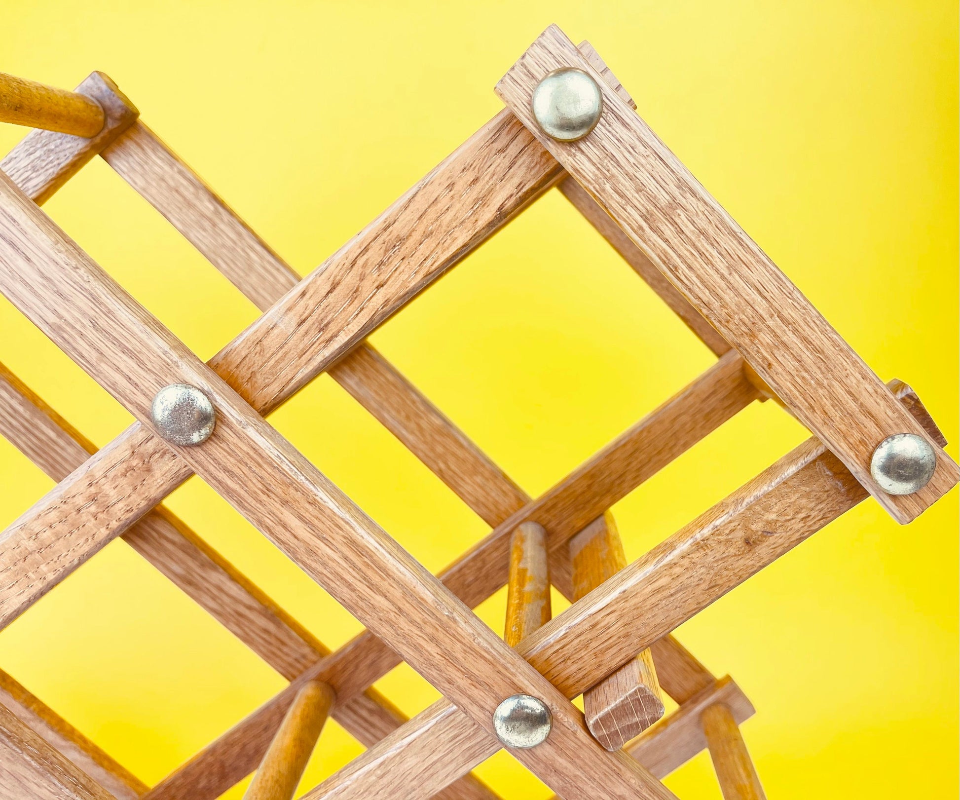 Product image for 'vintage 1970s collapsible wooden wine rack 5 bottle mid century barware' (view 414161)