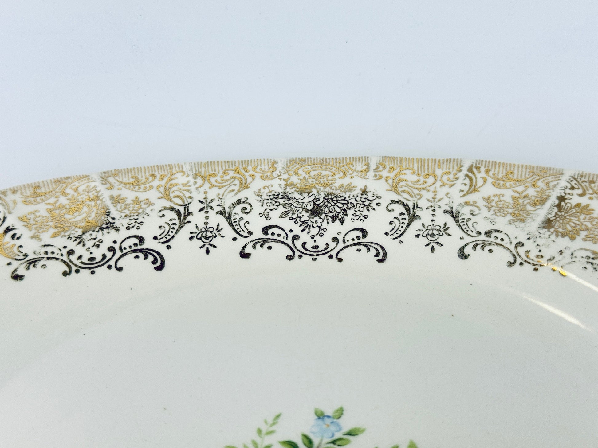 Product image for 'vintage limoges rosalie oval 22k gold floral serving tray platter scalloped design made in usa' (view b78c7f)