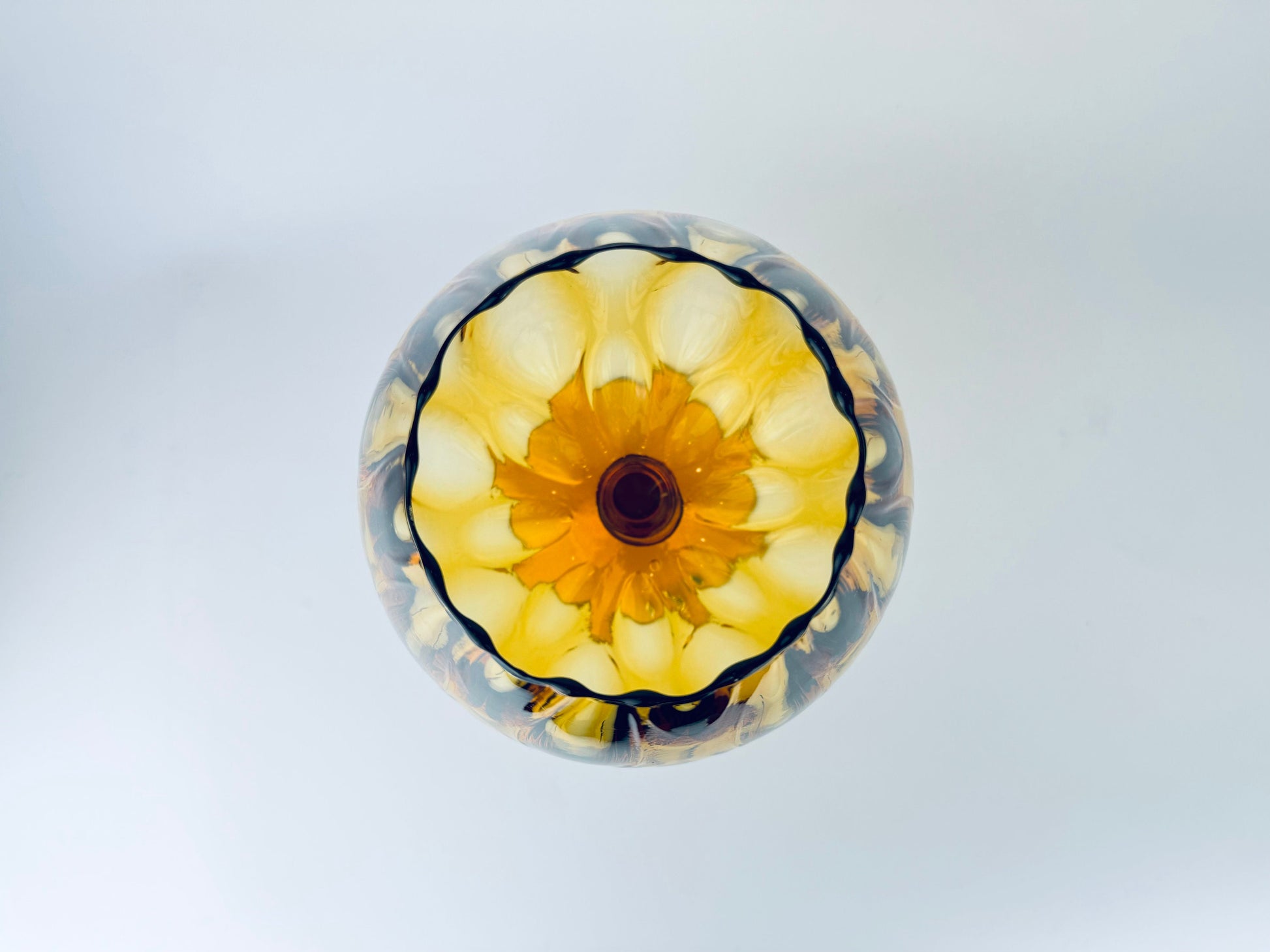 Product image for 'vintage italian empoli handblown glass snifter bowl vase amber teardrop pattern made in italy' (view d1e7f3)