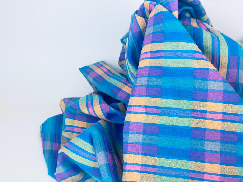 Product image for 'vintage bright pastel polyester fabric material 46 x 96' (view c73321)