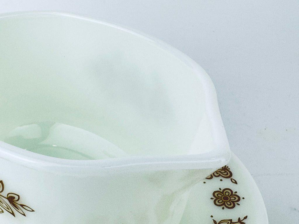 Product image for 'vintage pyrex butterfly gold pattern gravy boat sauce dispenser 77 b u gregory mirow design' (view aa9ddd)