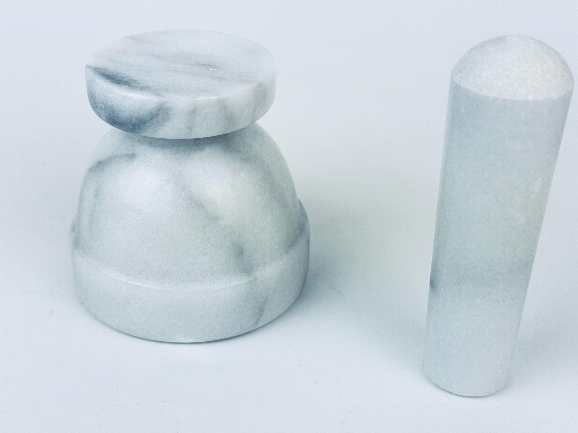Product image for 'vintage white grey marble stone mortar pestle' (view b5a916)