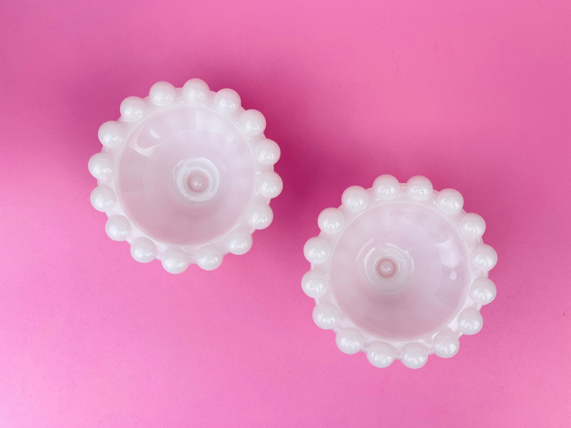 Product image for 'vintage milk glass boopie bubble bottom candleholders set of two 2' (view 4518e5)