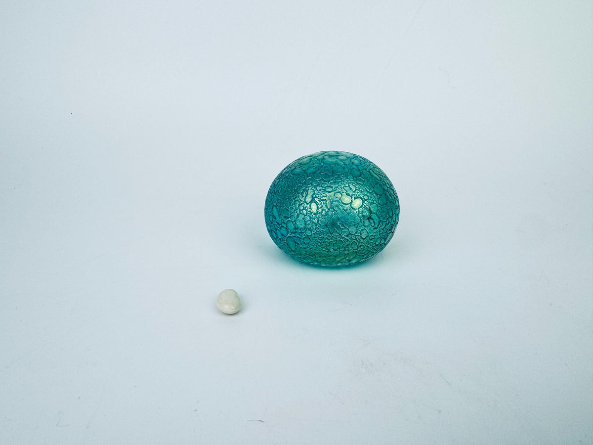 Product image for 'vintage round green iridescent crackle art glass paperweight heron glass studio made in england' (view 93cf2c)