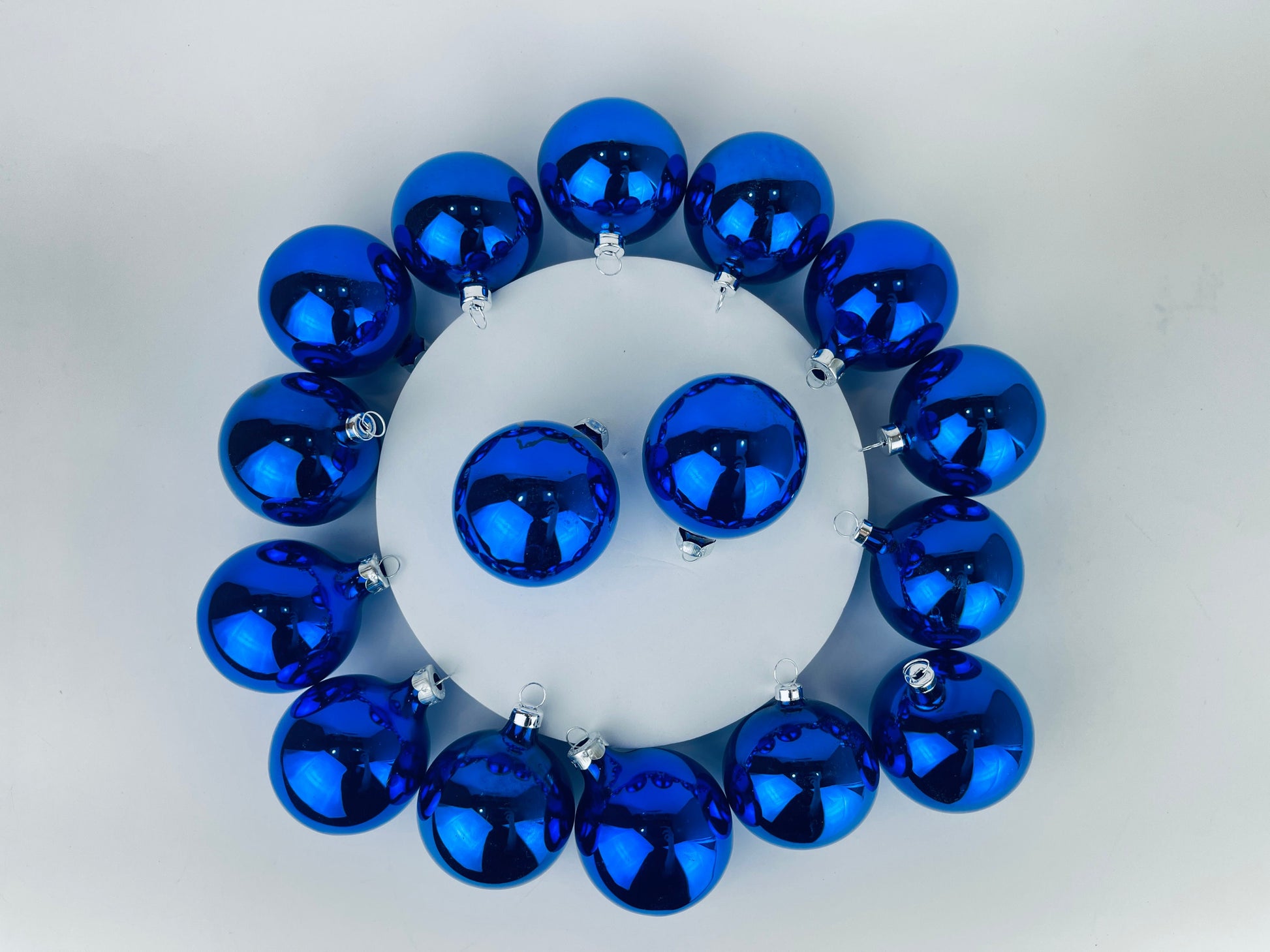 Product image for 'vintage blue glass christmas tree ornaments set of sixteen 16 made in canada by doubl glo alderbrook' (view 174ad2)