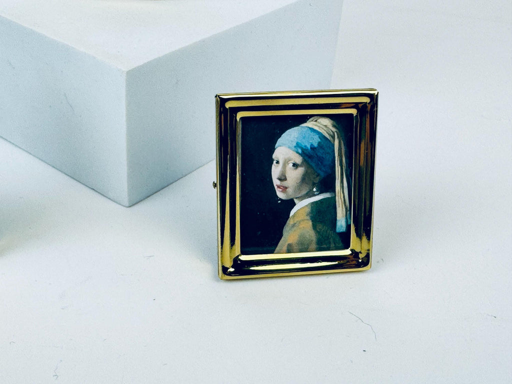 Product image for 'vintage solid brass tabletop picture frames sold separately made in korea' (view 004cbd)
