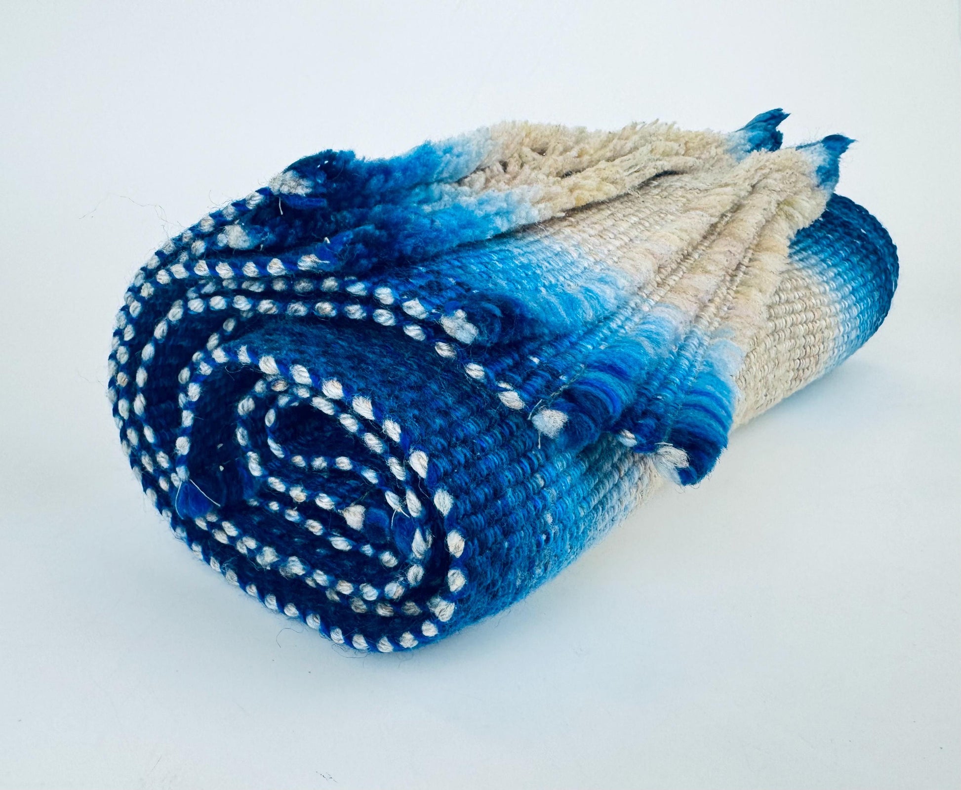 Product image for 'vintage rectangular blue beige stripped fringe style place mats set of six 6' (view 499951)