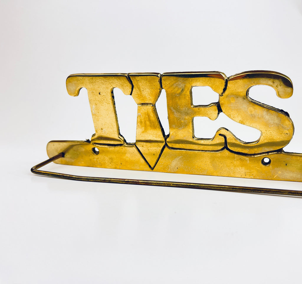Product image for 'vintage wall mounted brass ties holder' (view 449201)