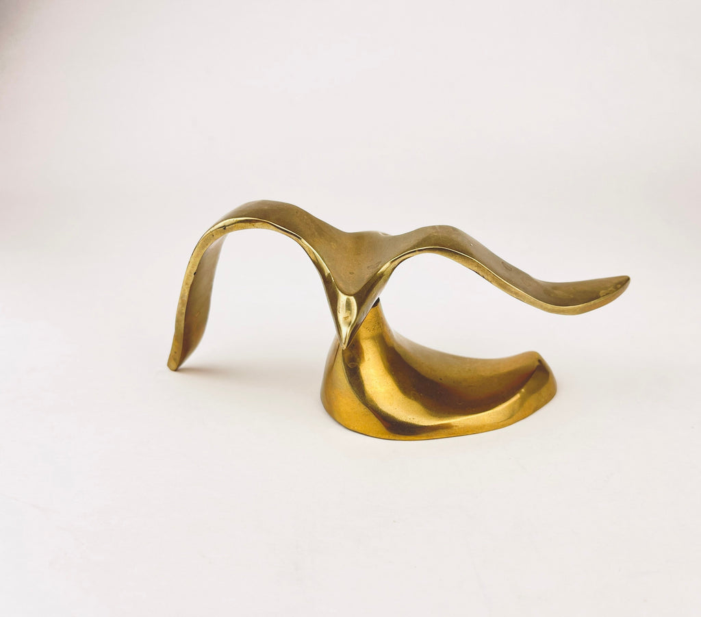 Product image for 'vintage solid brass moveable bird figurine attractive aged metal patina' (view b1d2c6)