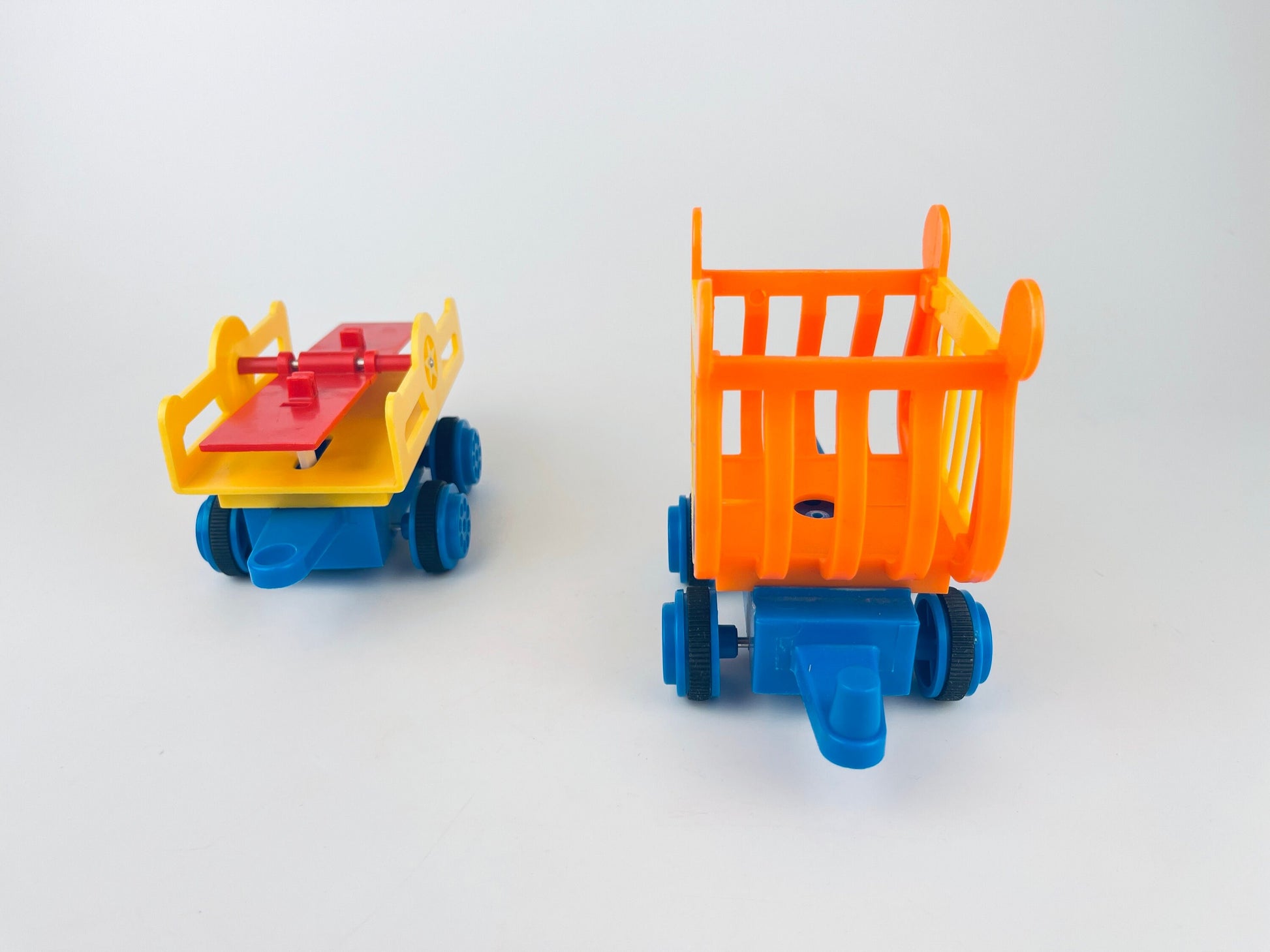 Product image for 'vintage fisher price circus train little people replacement made in usa sold separately' (view dd62d5)