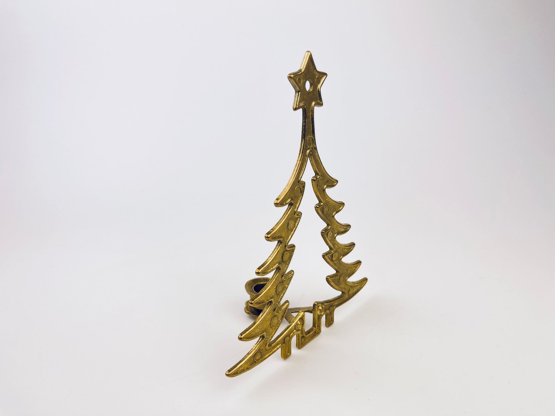 Product image for 'vintage brass christmas tree candelabra single candlestick holder aged metal patina made in italy' (view 68cf86)