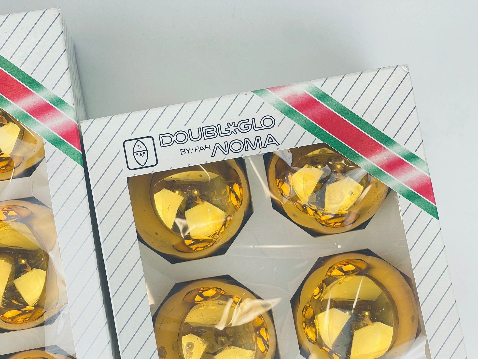 Product image for 'vintage gold mirror glass christmas tree ornaments set of six 6 made in canada by doubl glo noma sold separately' (view 0f19cd)