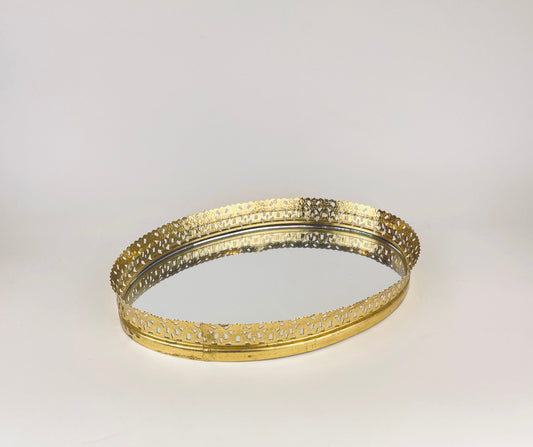 Product image for 'vintage ornate gold oval mirror tray perfume vanity organizer hollywood regency decor' (view a50943)