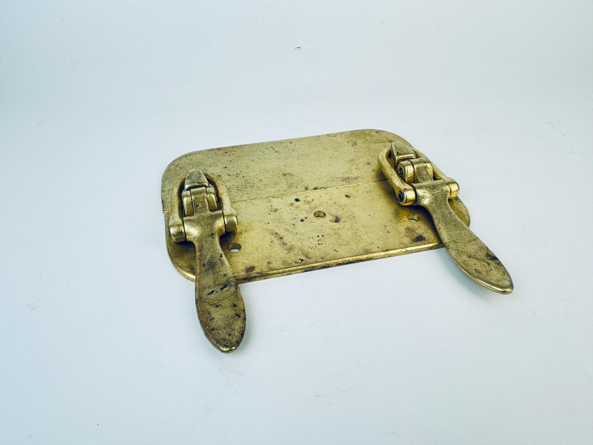 Product image for 'vintage solid brass double latch hardware attractive aged metal patina' (view 65dd91)