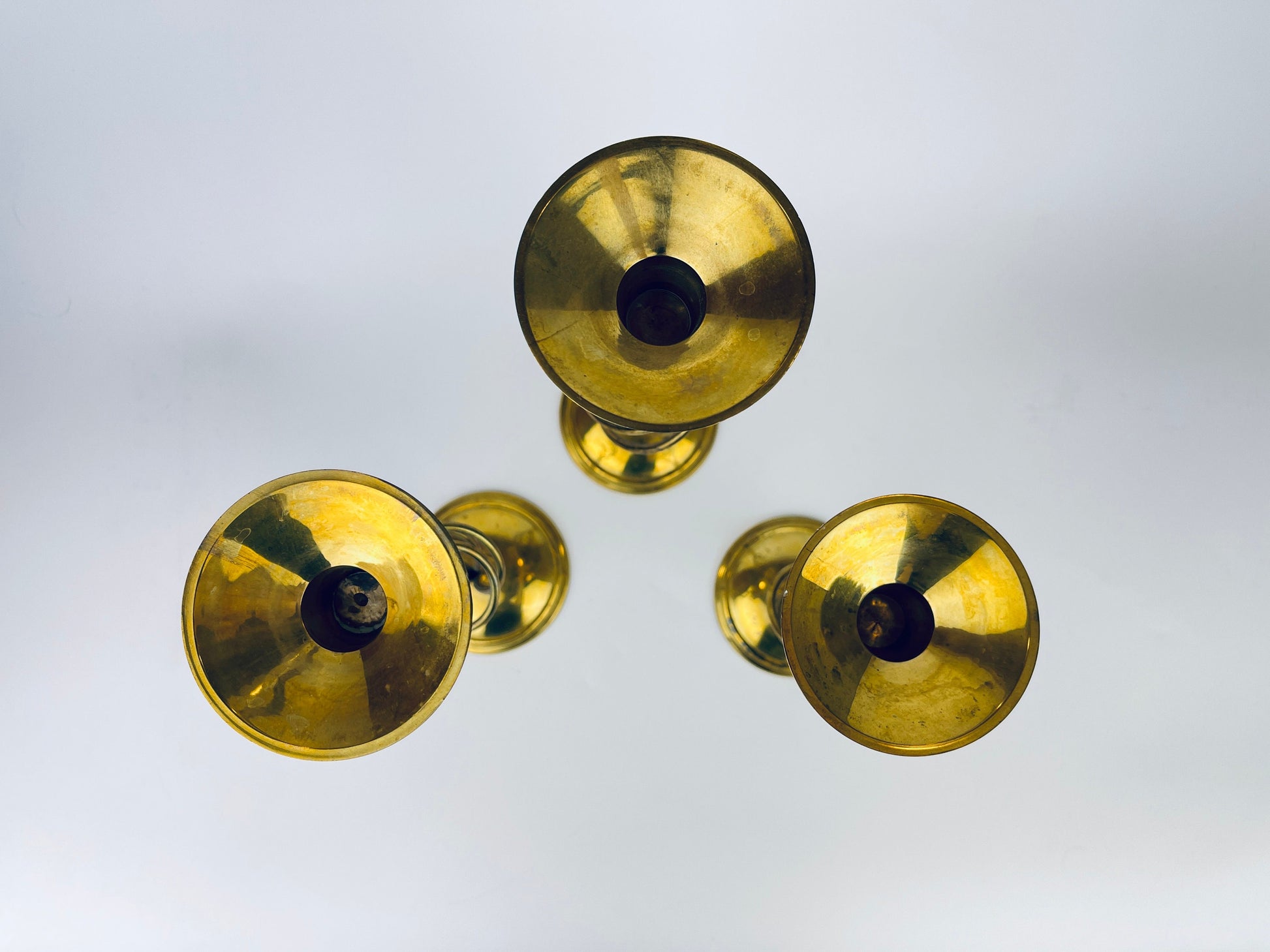 Product image for 'vintage solid brass lattice candle stick holders set of three 3' (view 4955dc)