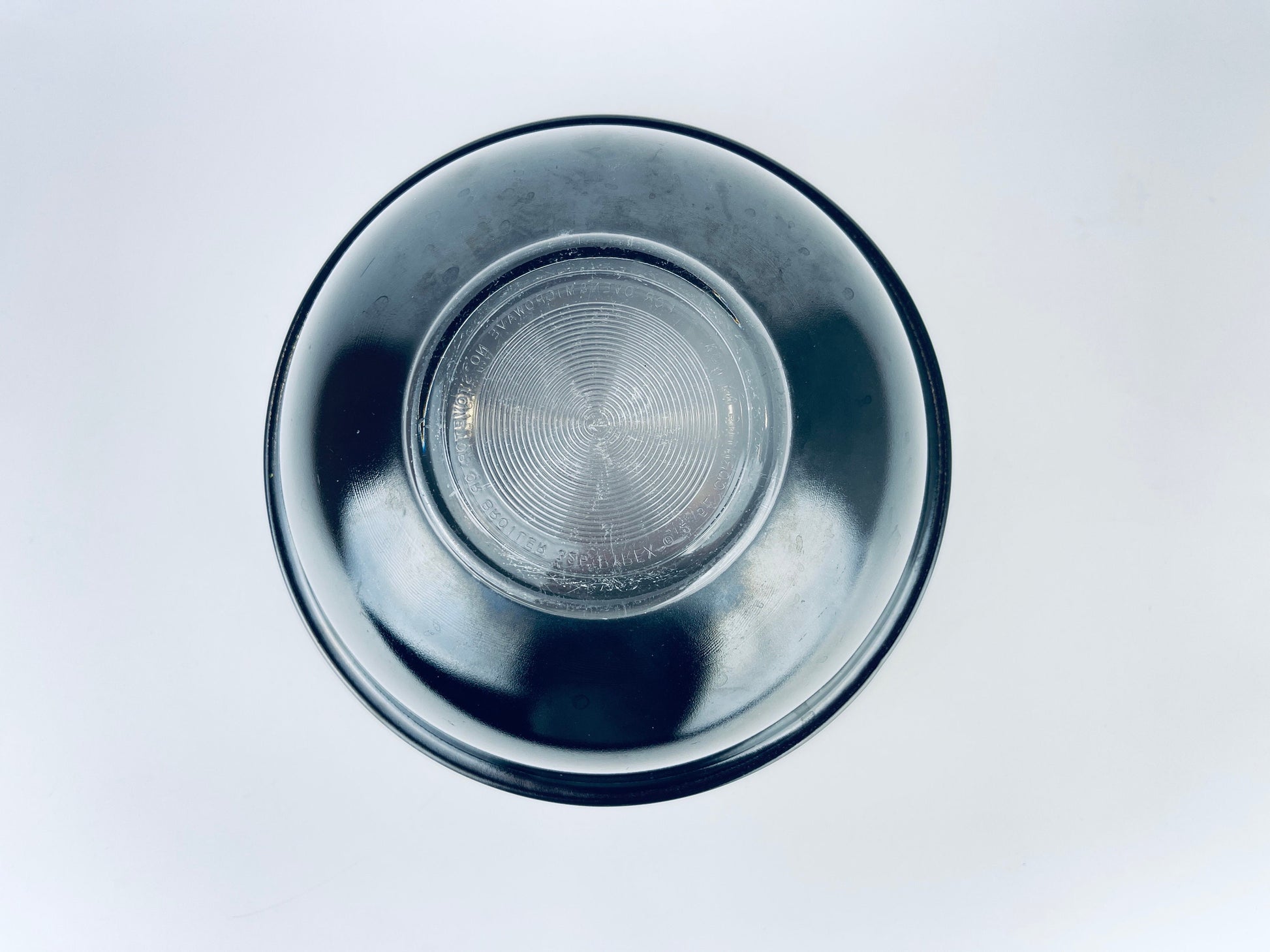 Product image for 'vintage black glass pyrex mixing bowl 325 2 5 litre' (view 820dc7)
