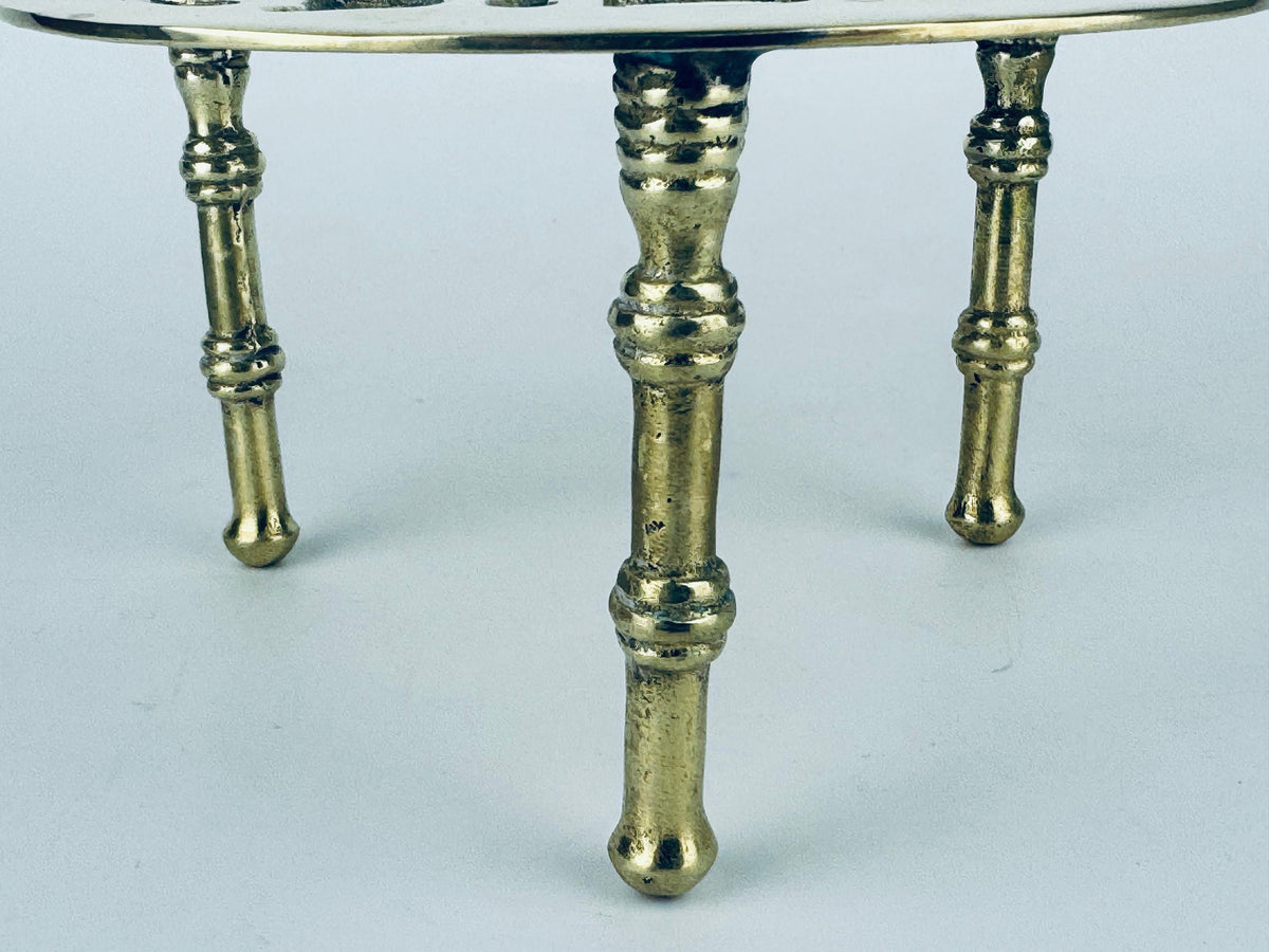 Product image for 'vintage brass easel trivet plant stand horse woodland design' (view 74df36)